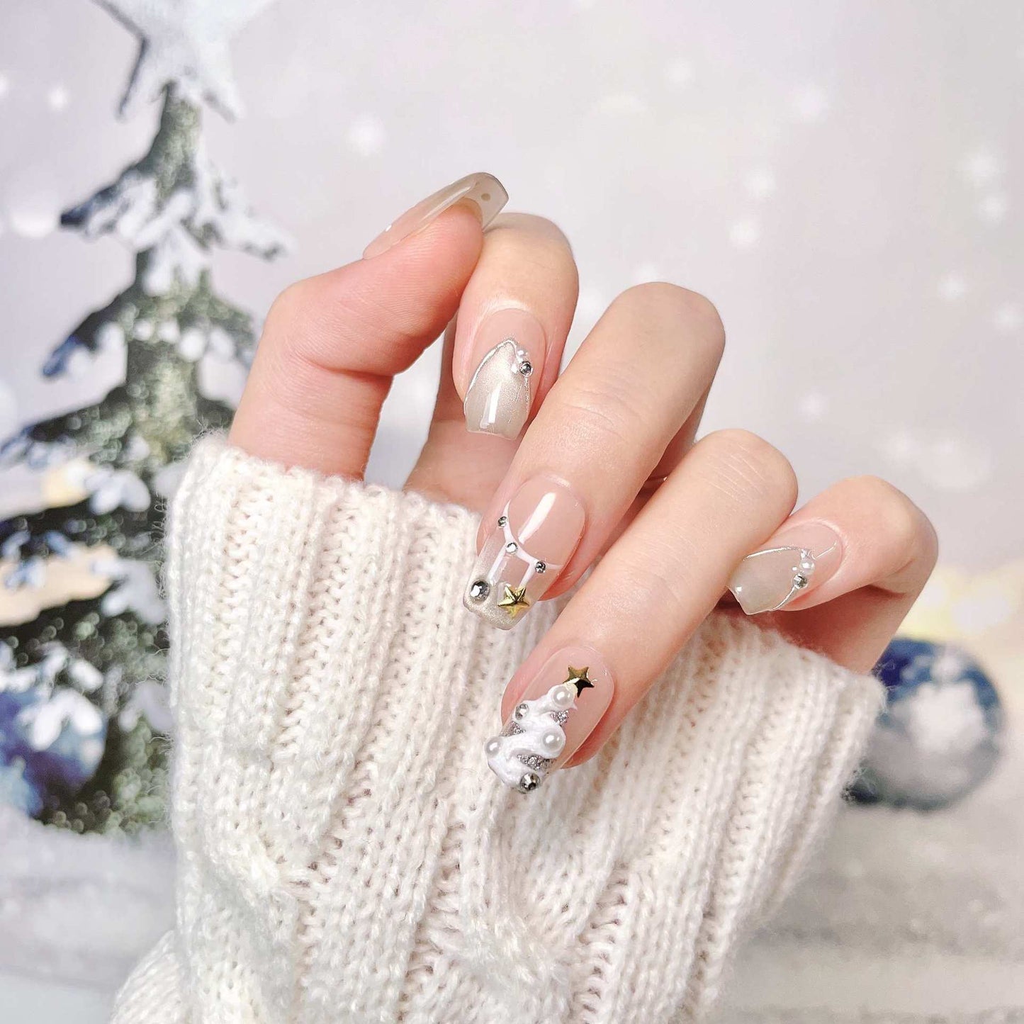 LX-X35 Winter new wearable nail pure handmade phototherapy Press on nail patch crystal cat's eye hand-painted snowflake Christmas limited nail